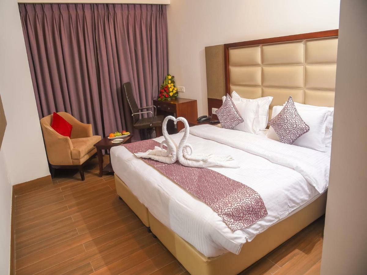 Bharawan Clarks Inn Express Amritsar Ngoại thất bức ảnh